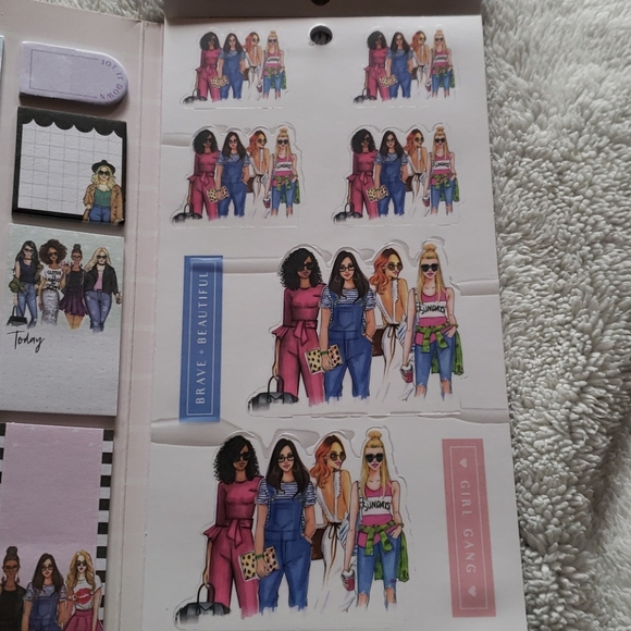 MAMBI Happy Planner Rongrong Accessory Book - Picture 11 of 16